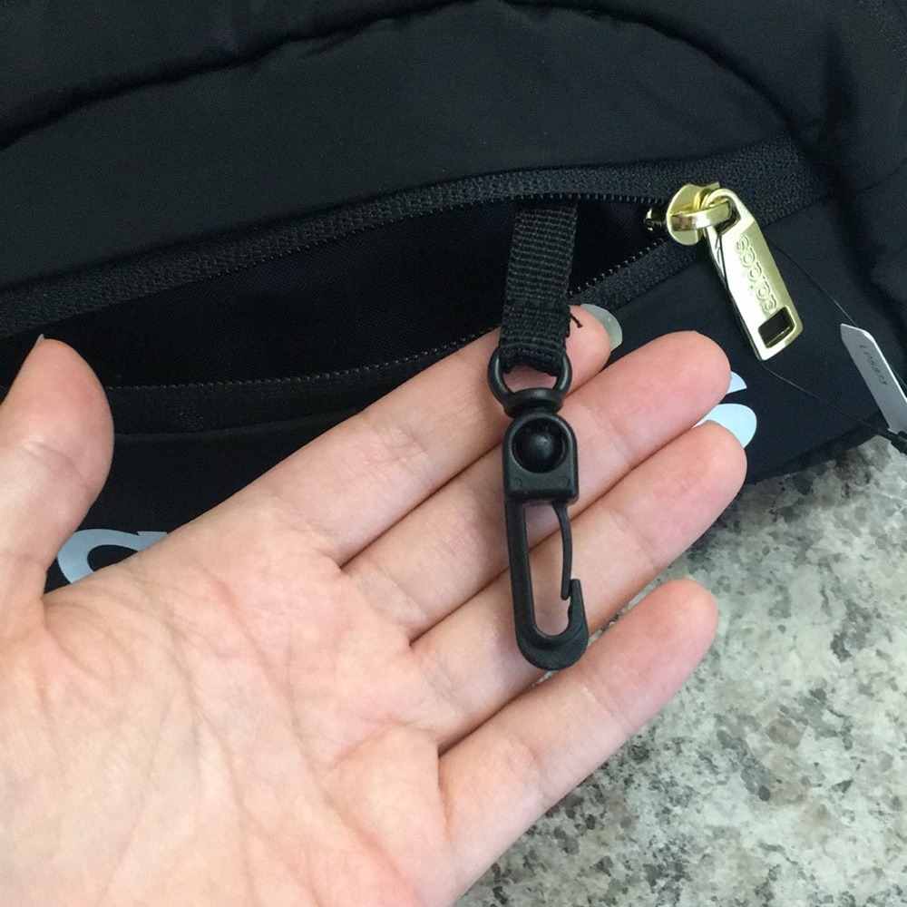 Adidas Black Fanny Pack - Picture 12 of 13